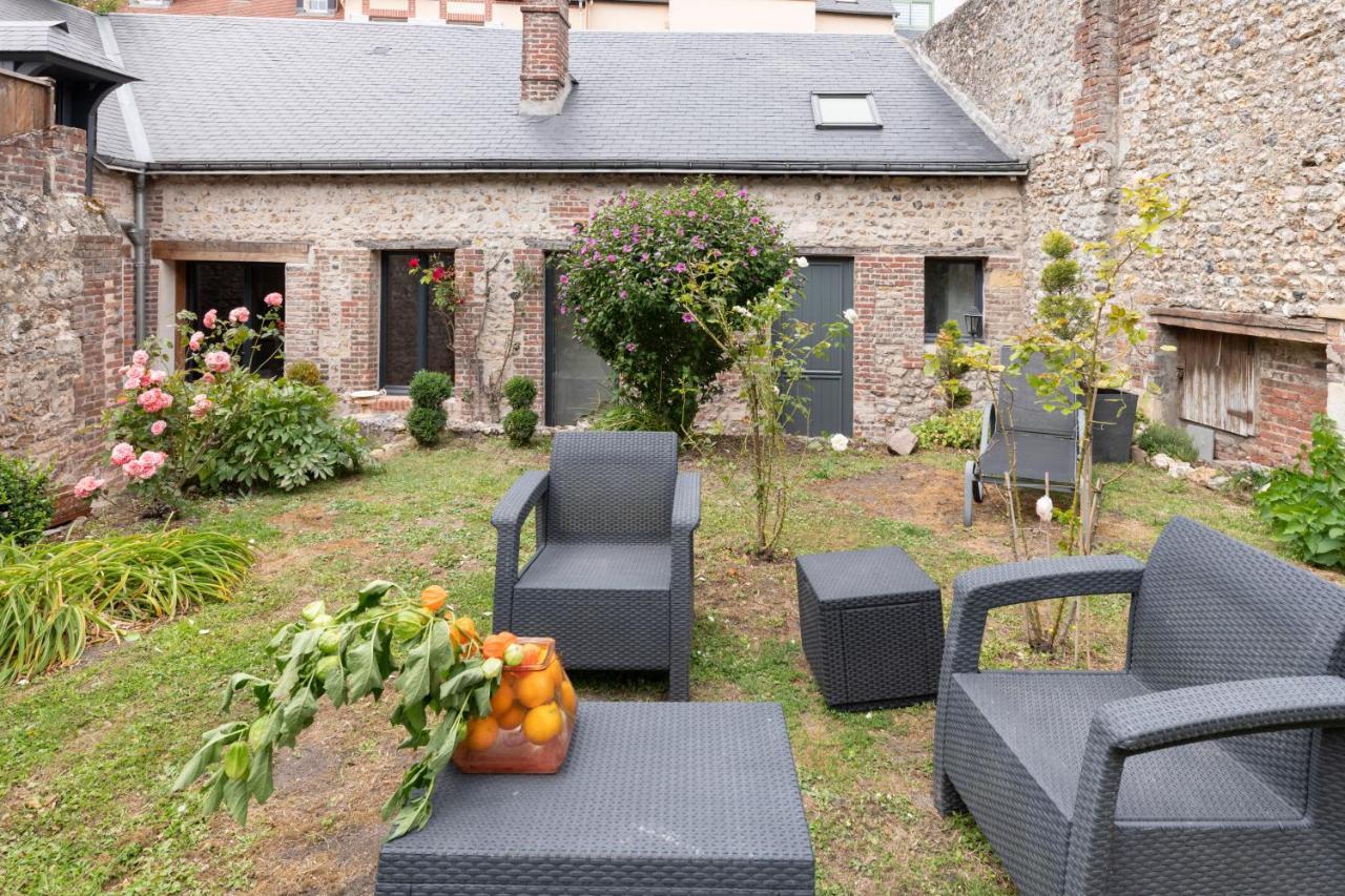 Cap Sur Honfleur Bed and Breakfast Exterior foto